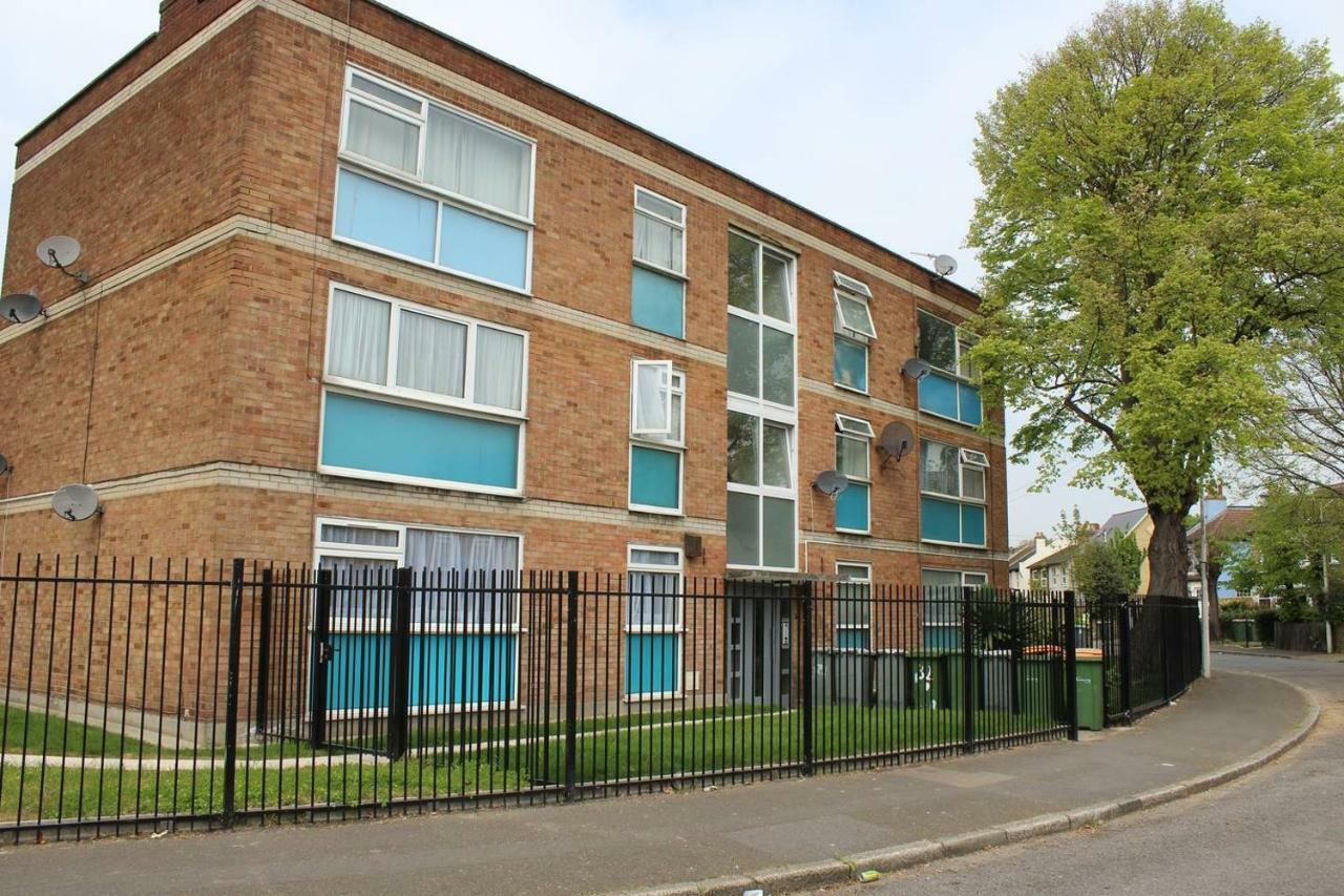 런던 25 Idmiston Road 아파트 외부 사진